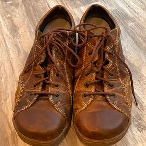 Mens Dr Martens leather casual shoes